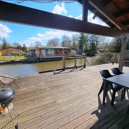 Le Canard - Rust Aan Het Water Chalet